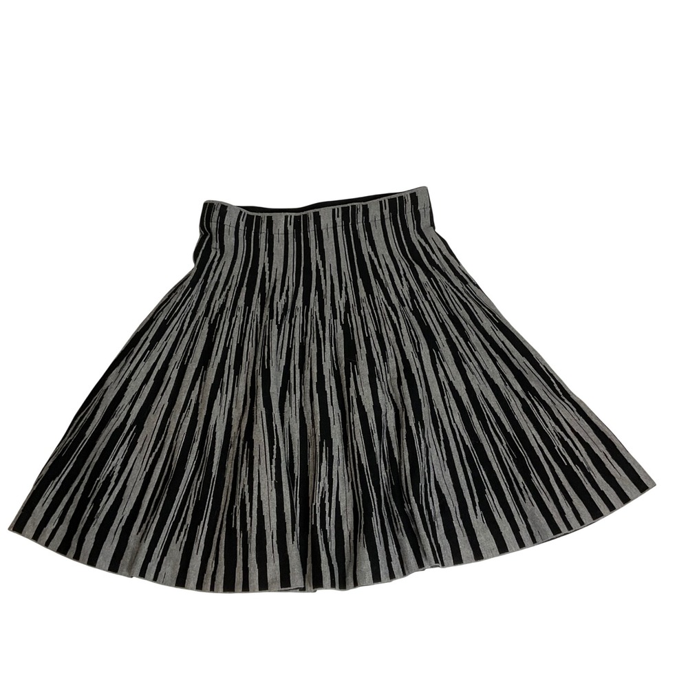 Carmen Marc Valvo Striped Skater Skirt Flared A-Line Knit Office Siren Work S